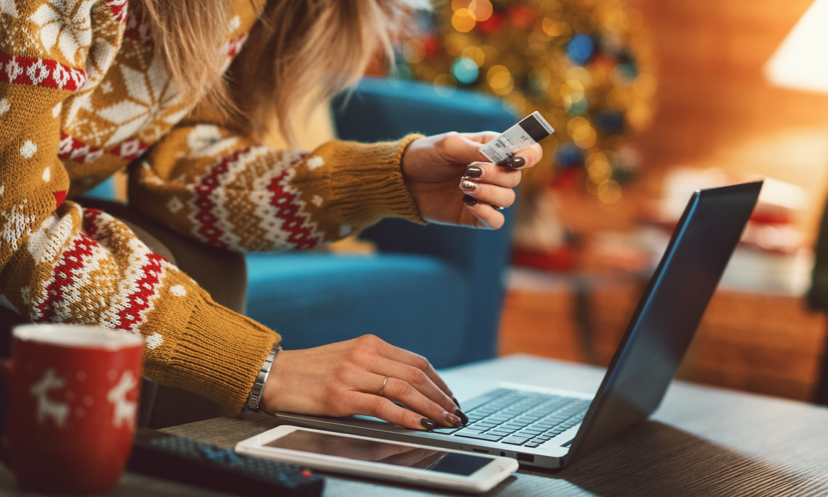 Holiday eCommerce Sales Projected to Rise Amid Shopping Slowdown | PYMNTS.com