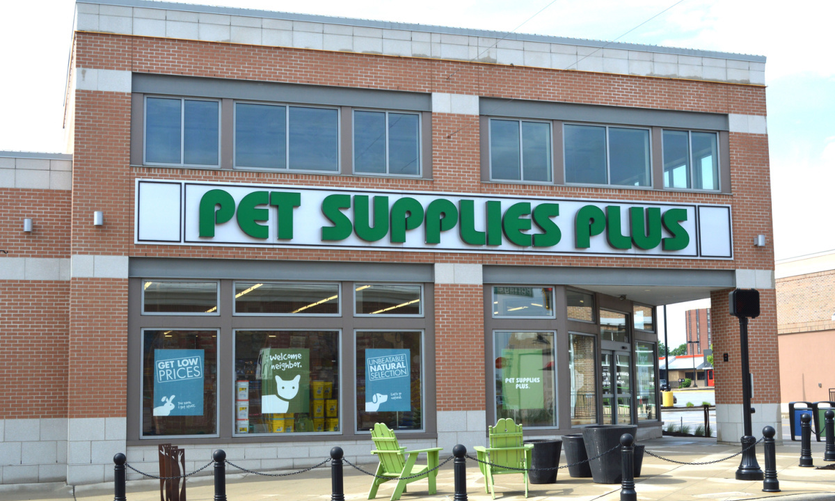 Pet Supplies Plus