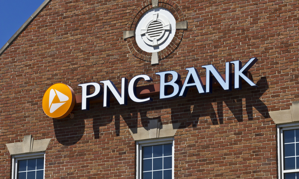 PNC Bank to Add 100 Locations Renovate 1 200 Through 2028