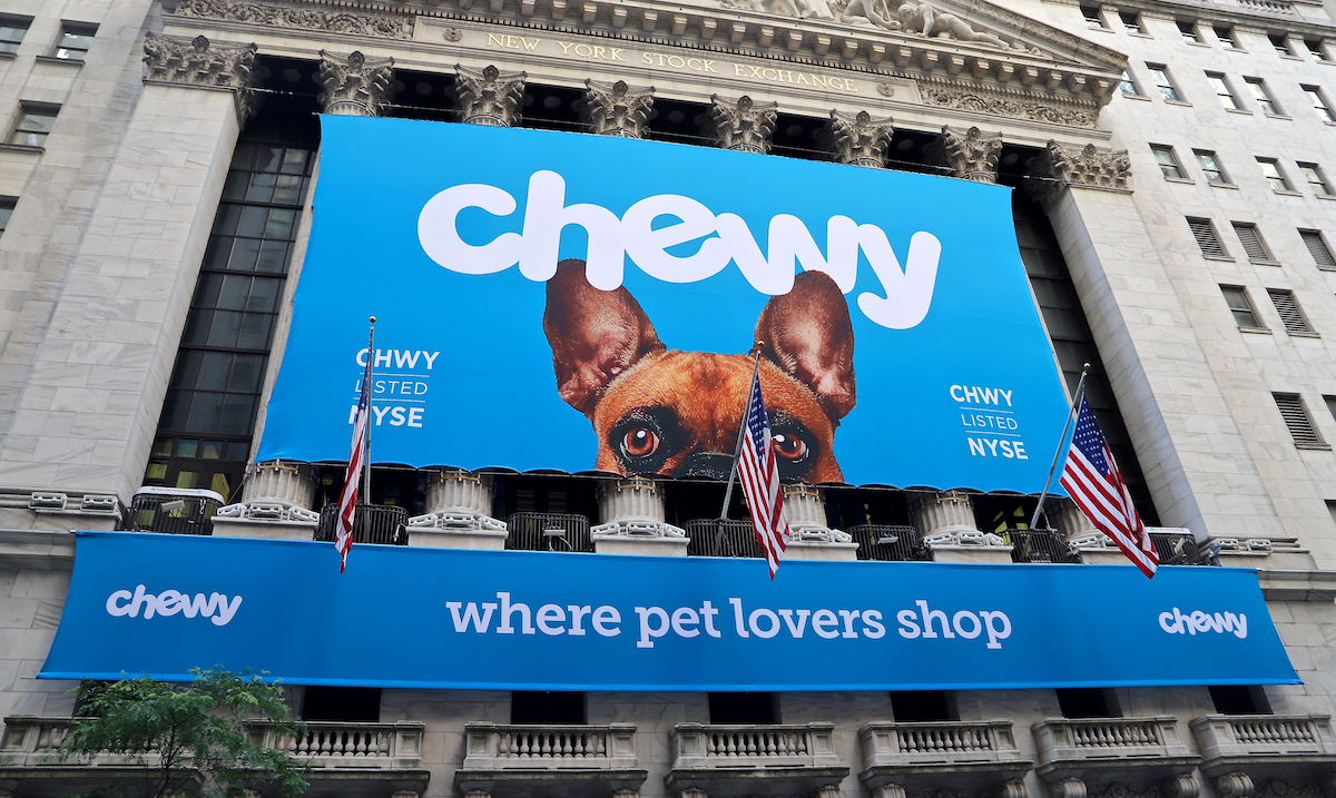 Chewy sees potential in veterinary clinics, payout through app investments