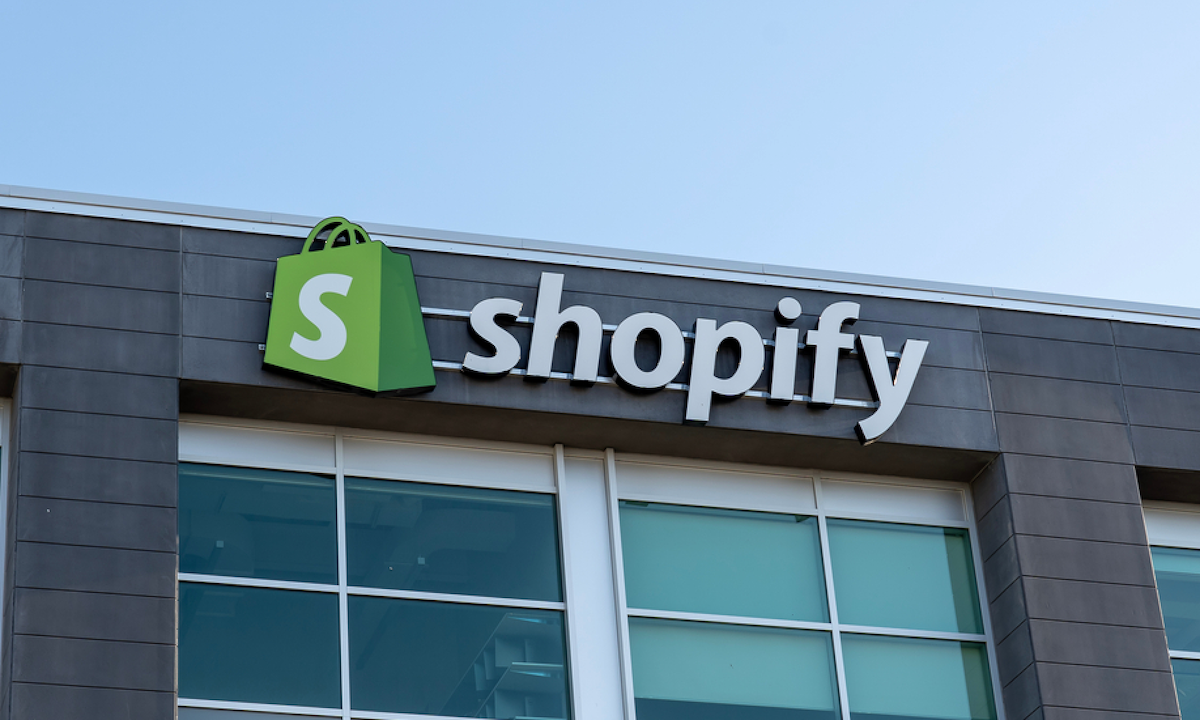 Consumers’ Click-and-Mortar™ Expectations Shape Shopify’s Future