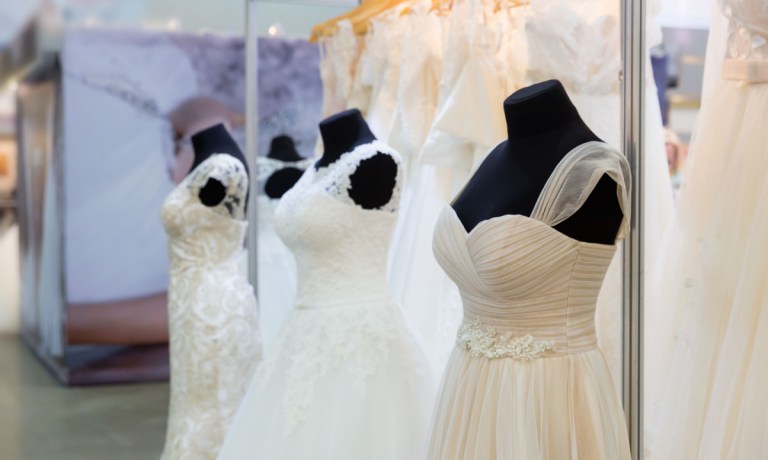 wedding dresses, resale, recommerce