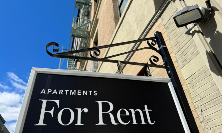 Apartments for rent sign