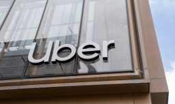 Uber Reportedly Weighs Expedia Acquisition