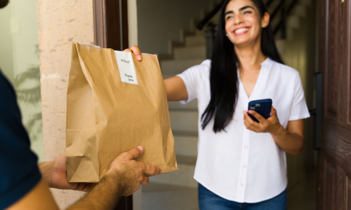 Walmart and Amazon use restaurant discounts to boost memberships