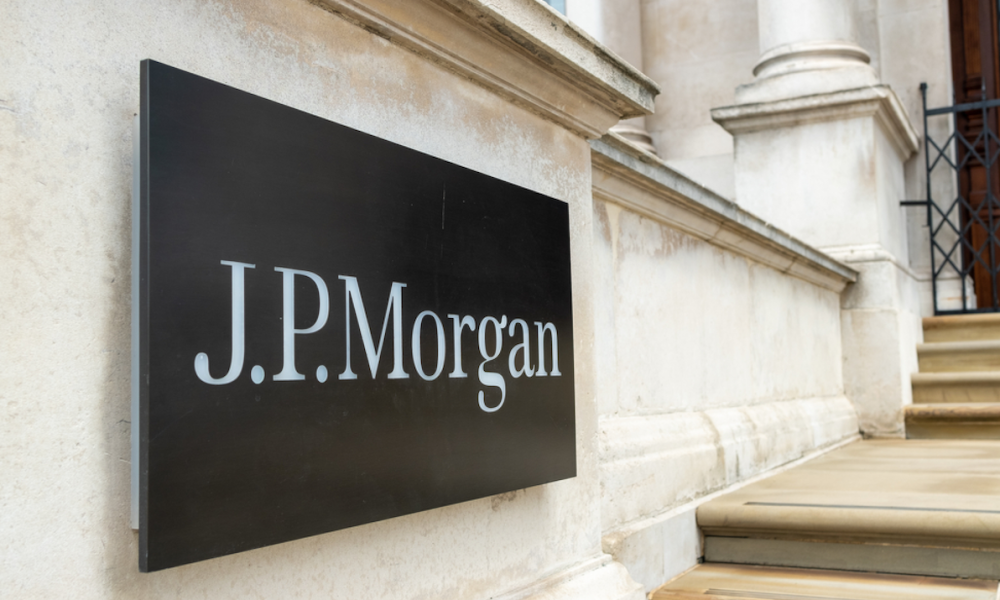 Report: JPMorgan Chase Trials UK Credit Card on Mobile App