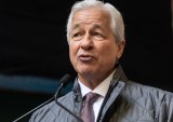 J.P. Morgan’s Dimon Says Banks Must ‘Fight Back’ Against Regulators