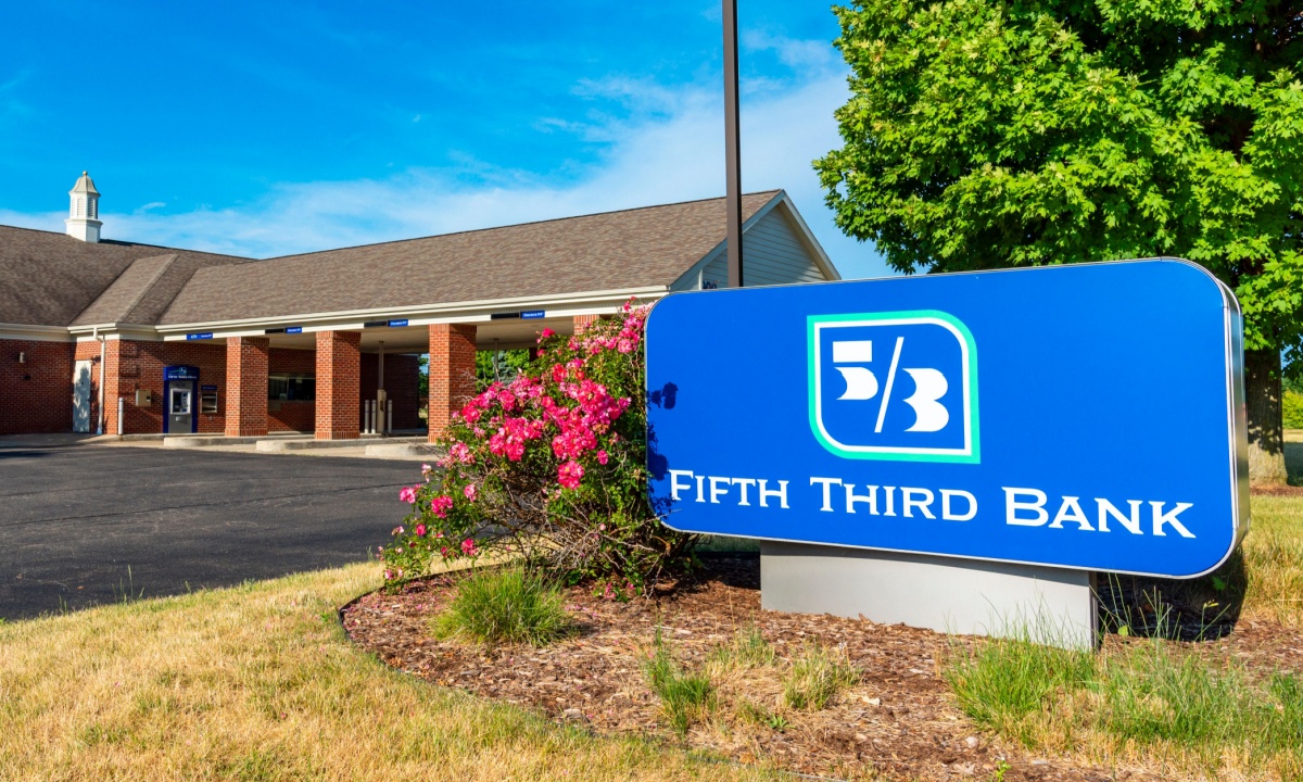 Fifth Third Bank and CRF Launch Fund for Small Businesses