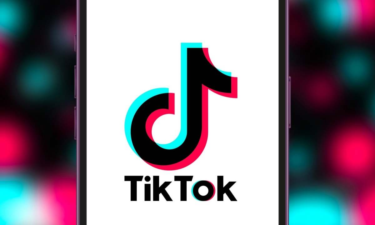 Trump Plans Talks With China to ‘Keep TikTok Alive’