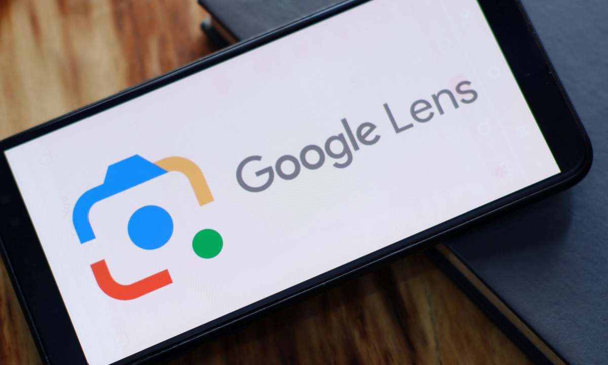 Google Makes Visual Search Tool Available for iPhones | PYMNTS.com